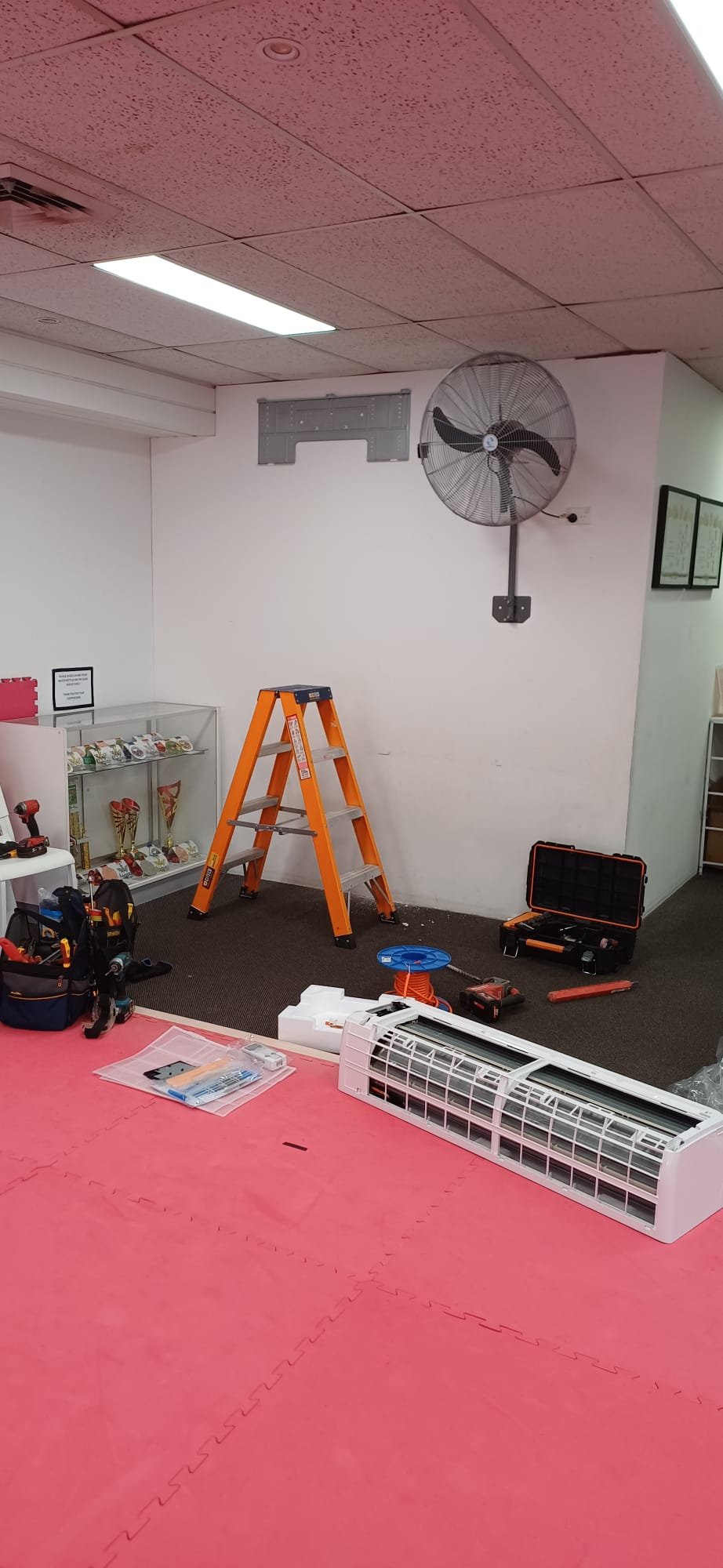 Split System Indoor Unit Unboxing