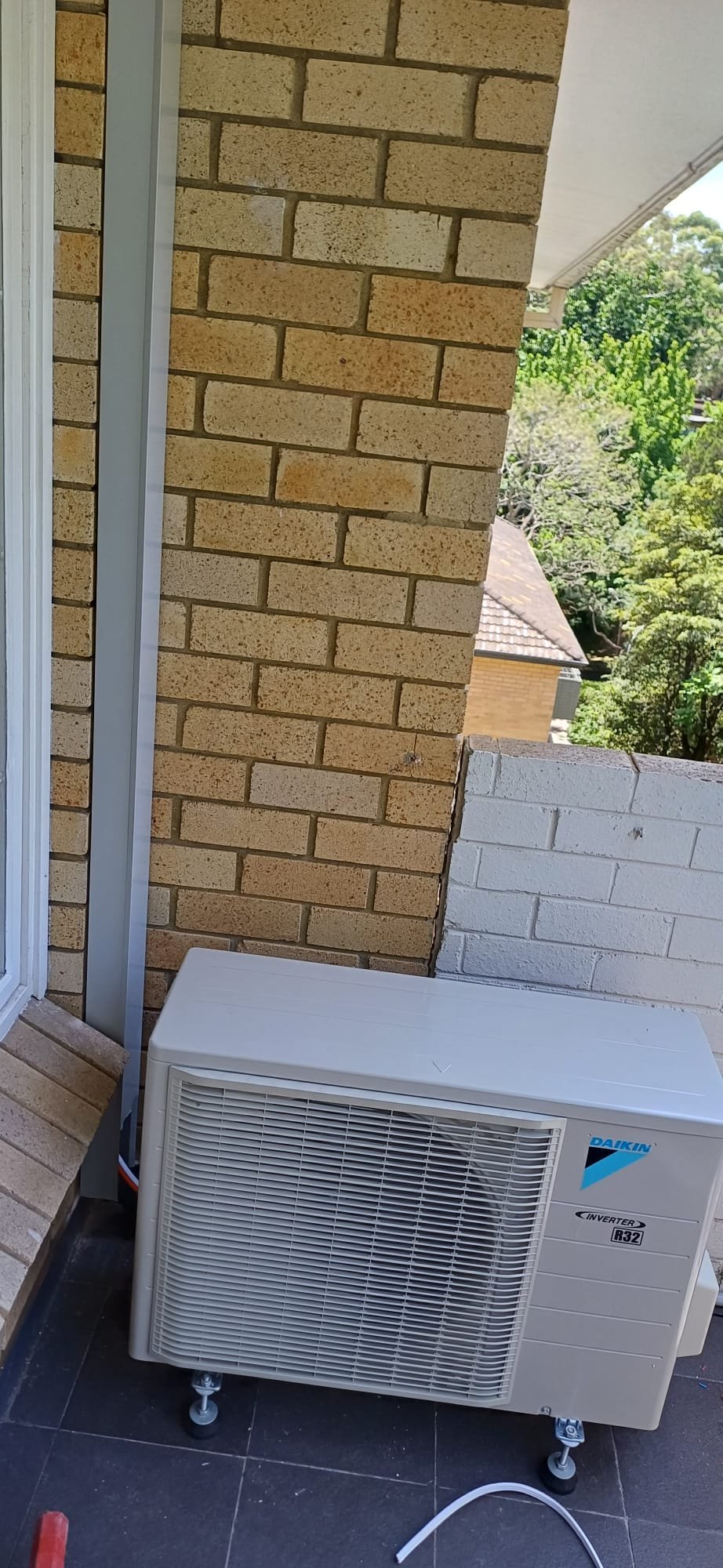 Split System Outdoor Compressor Setup